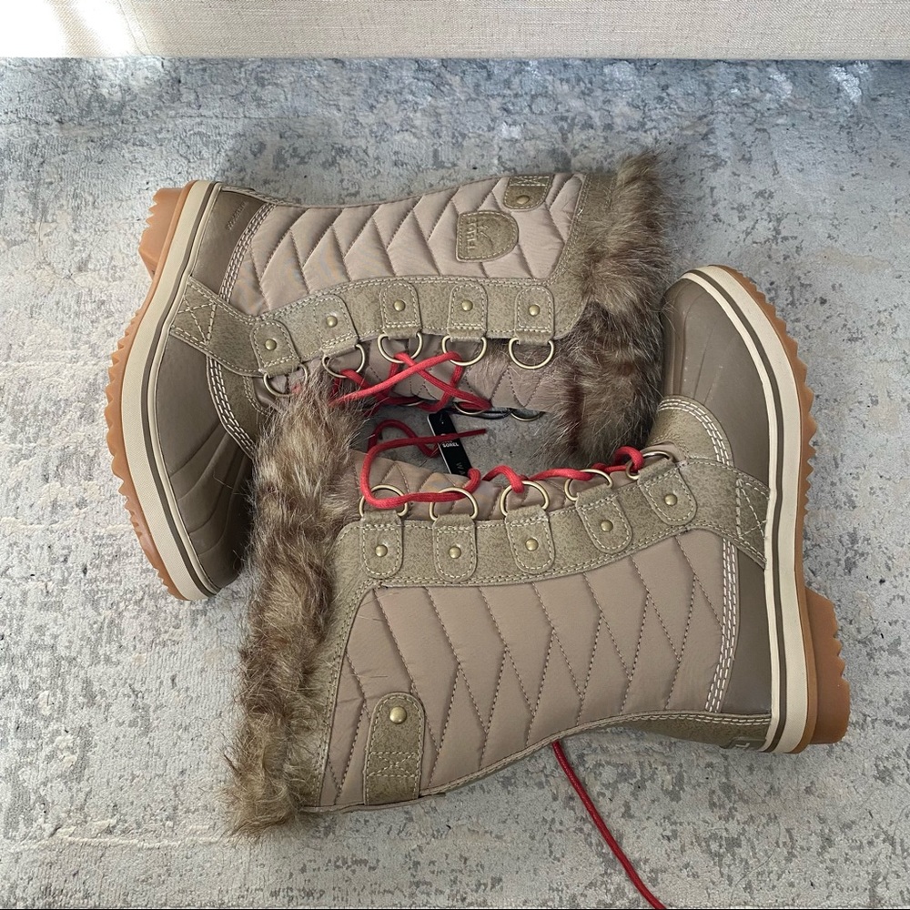 New! Sorel Torfino Winter Boots - Picture 3 of 7